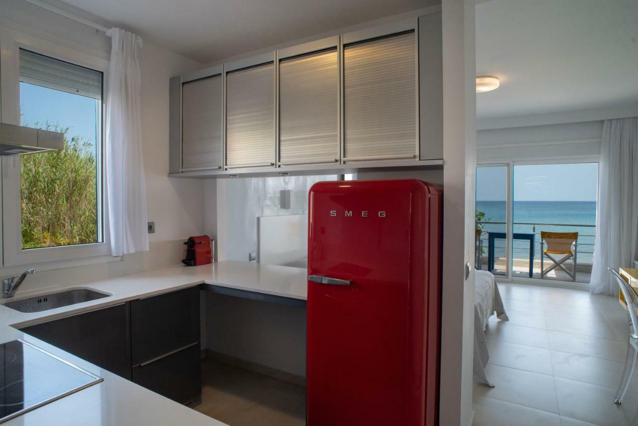 Sideratos Apartments Karfas Luaran gambar